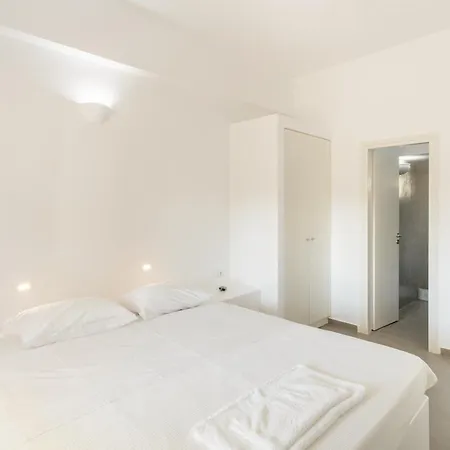 Andriana's House 1 Apartment Drios